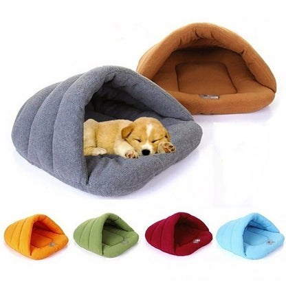 Cama tipo cueva para mascotas pequeñas